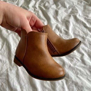 Cat & Jack Toddler Boots — Size 5